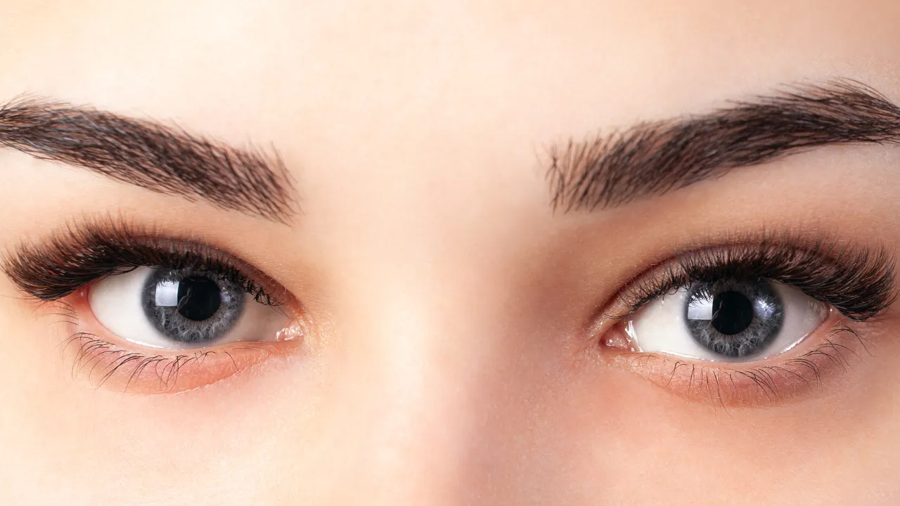 Eyelid Surgery Scars: Healing Tips and Reducing Visibility